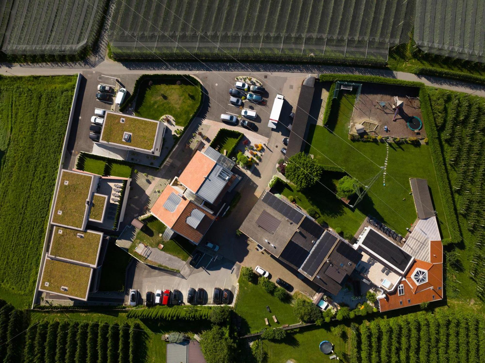 Residence Montani Latsch Buitenkant foto